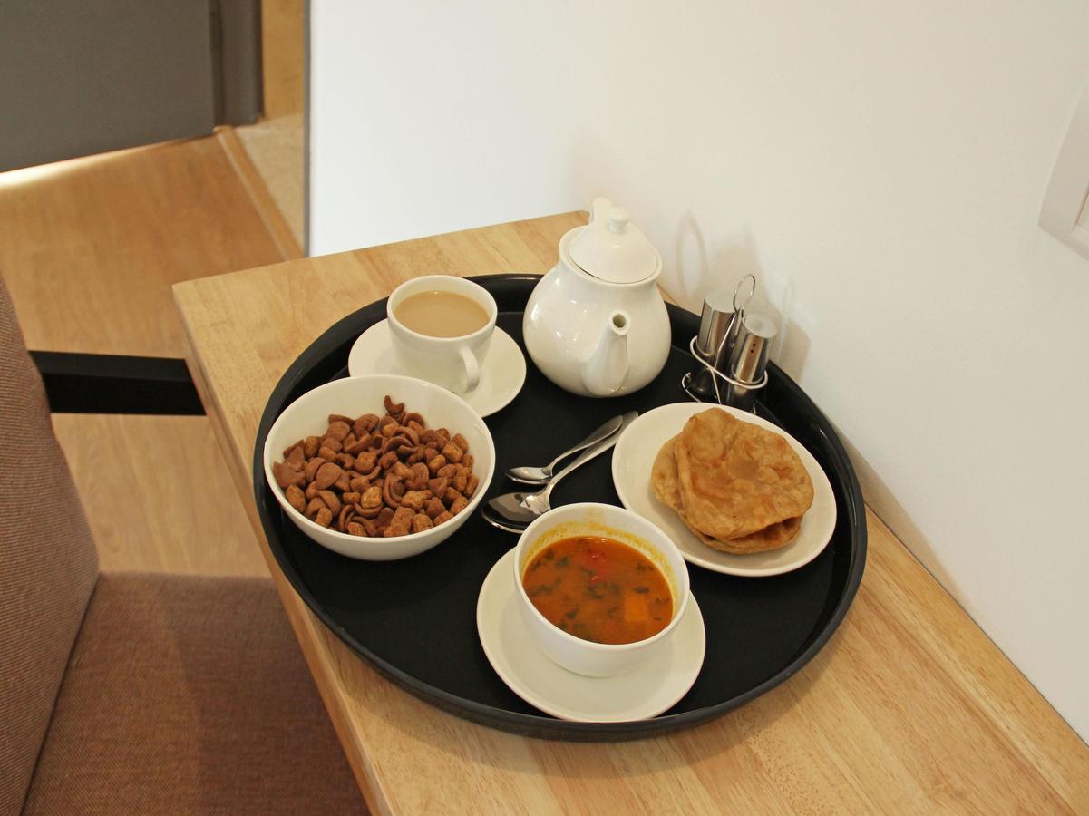 Oyo Townhouse 028 Corporate Suite Noida Dış mekan fotoğraf