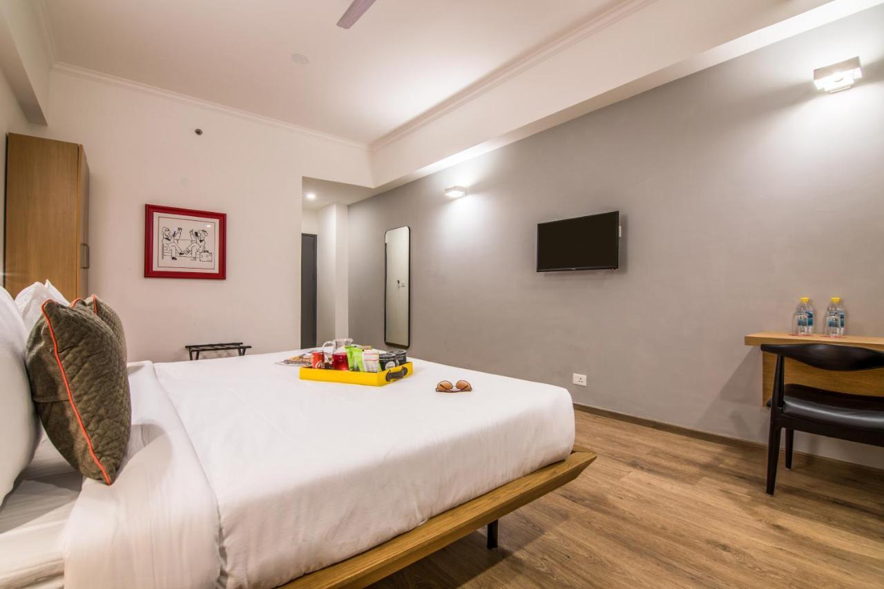 Oyo Townhouse 028 Corporate Suite Noida Dış mekan fotoğraf