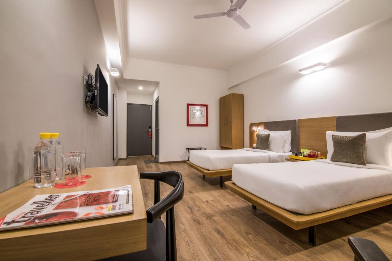 Oyo Townhouse 028 Corporate Suite Noida Dış mekan fotoğraf
