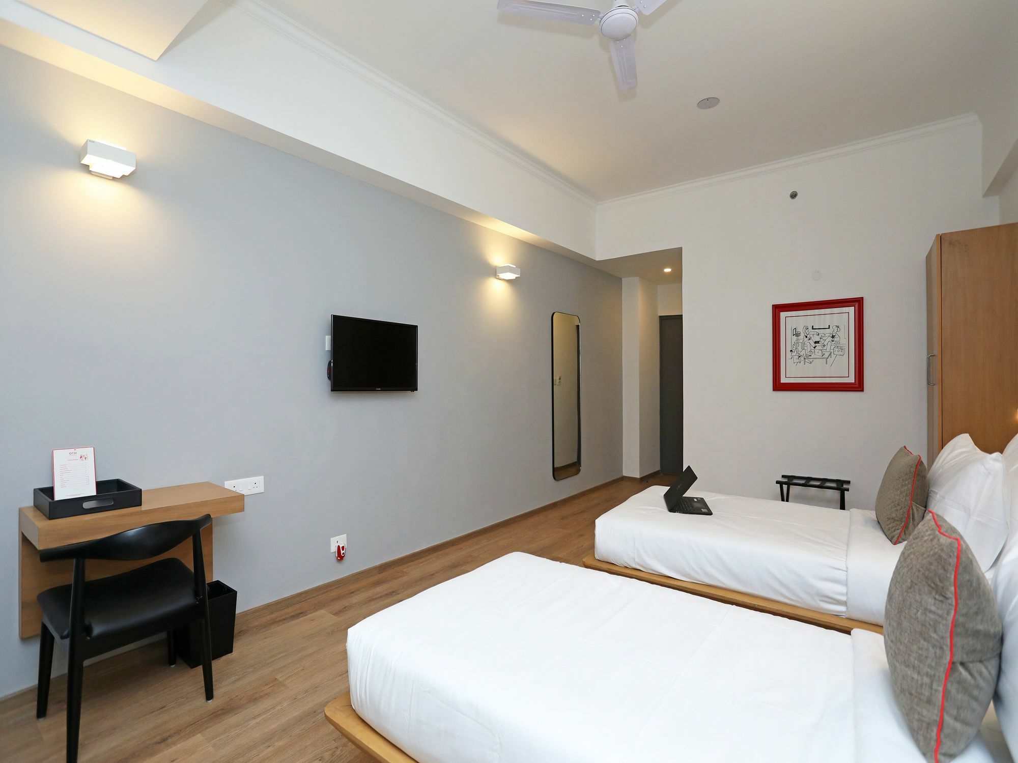 Oyo Townhouse 028 Corporate Suite Noida Dış mekan fotoğraf